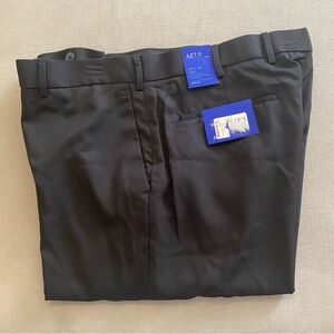 Apt. 9 Slim Fit Dress Pants in Black